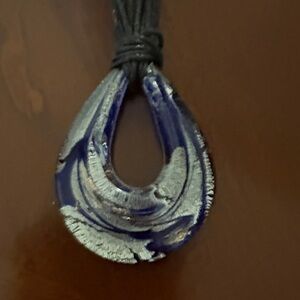 Elegant Black and Silver Pendant Necklace